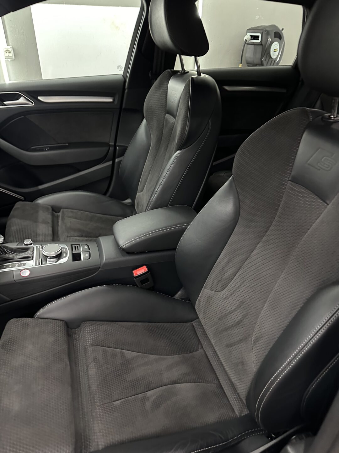 Detailing AUDI nera 3