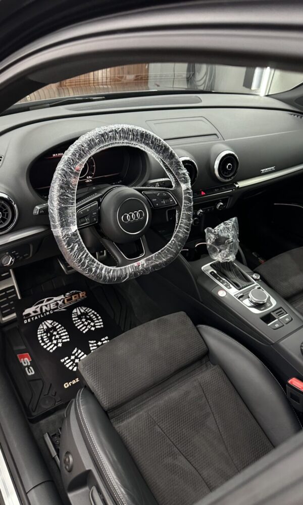 Detailing AUDI nera 4 600x1000