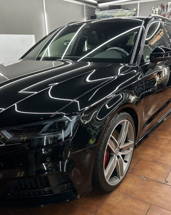 Detailing AUDI nera 7 1 600x753